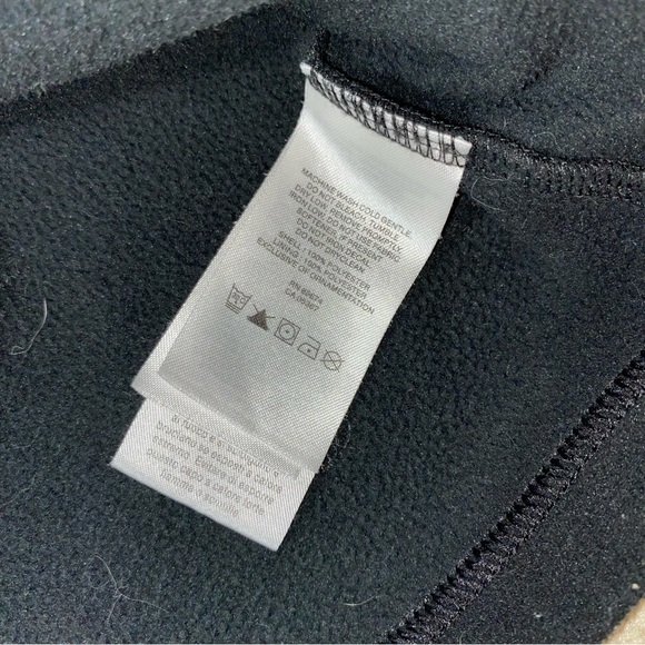 Mountain hardware fleece black quarter zip sweatshirt - Picture 3 of 8